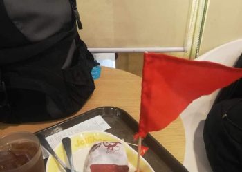 Sigurado ako sasabog ulo mo sa anghang ng chicken joy na to